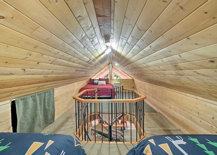 Wandering Elk Cabin Retreat With Golf Access!