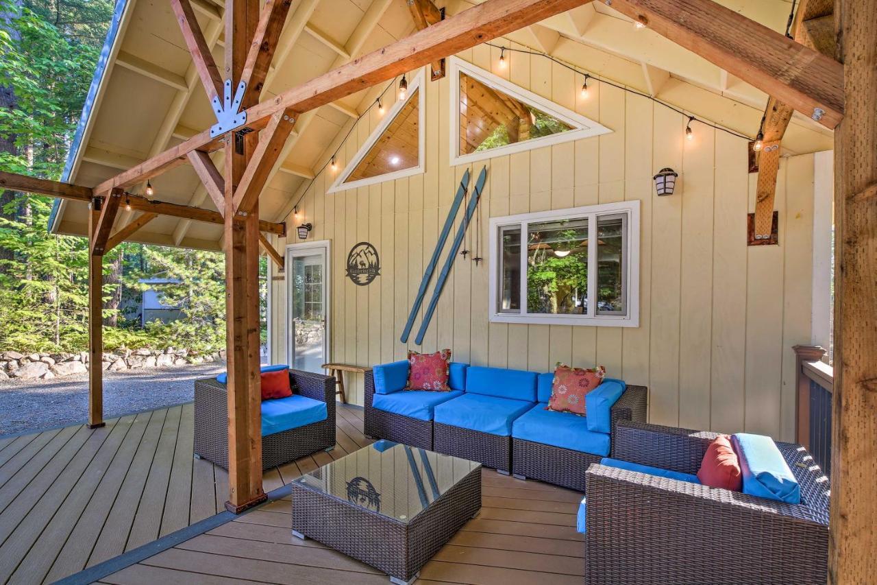 Wandering Elk Retreat With Golf Access! Holiday home