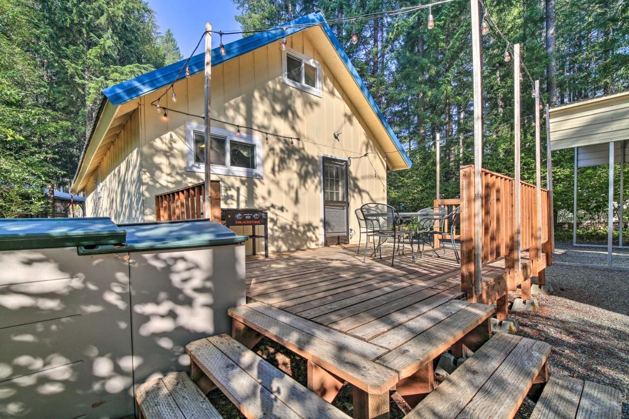 Wandering Elk Retreat With Golf Access! Holiday home Packwood
